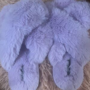 Lilac lavender fluffy size 9/10 sippers Nine West nwot